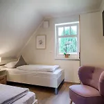 Semesterbostad Meerliebe Prerow